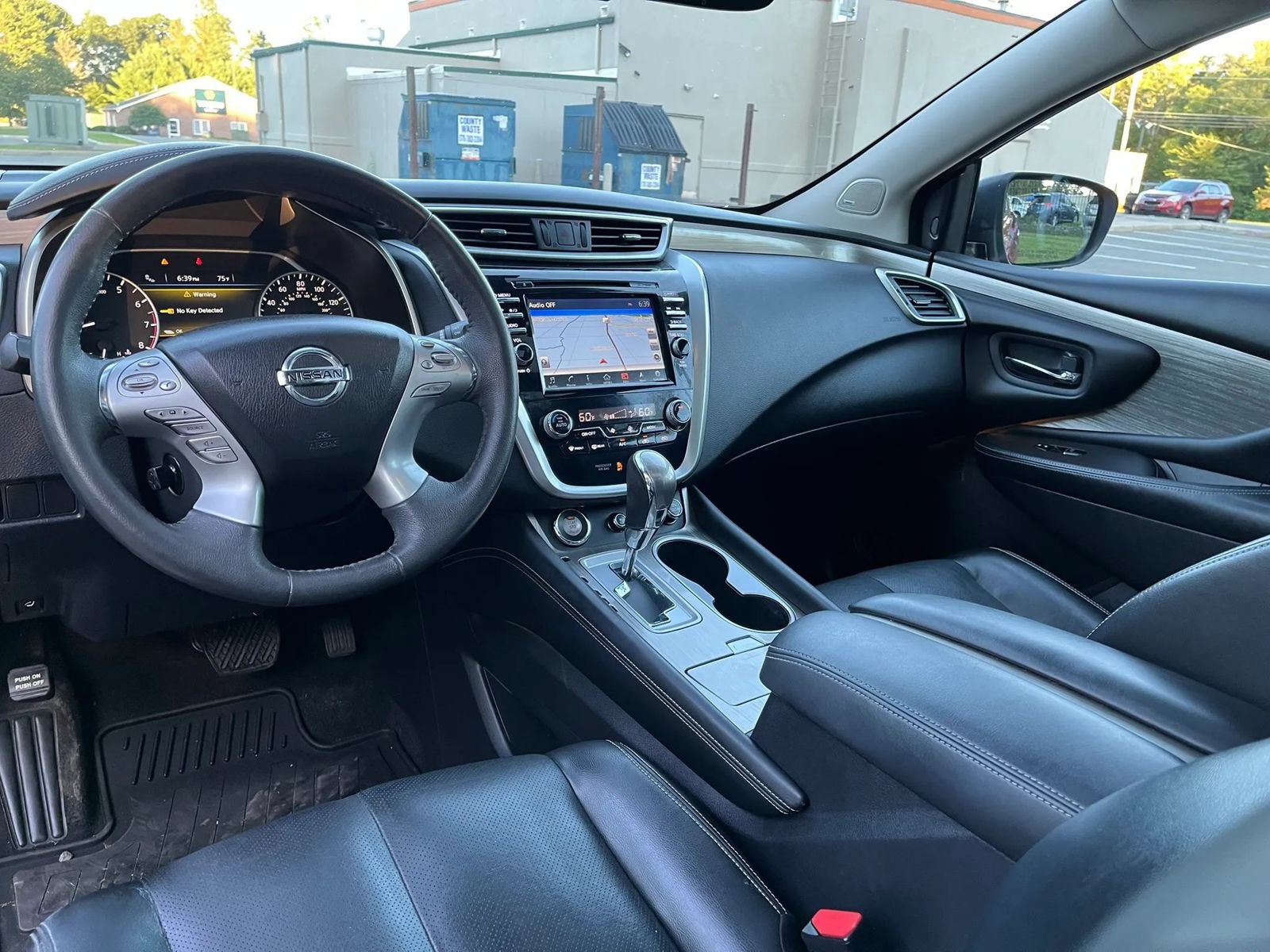 Used 2017 Nissan Murano Platinum w/ Platinum Technology Package AWD/4WD image 14