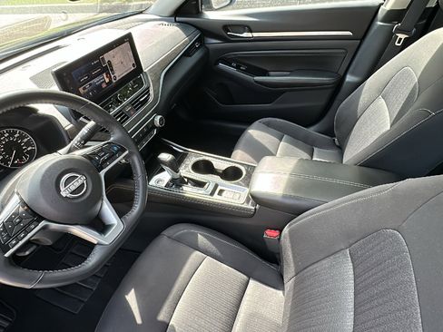 Certified 2023 Nissan Altima 2.5 SV w/ SV Premium Package image 22