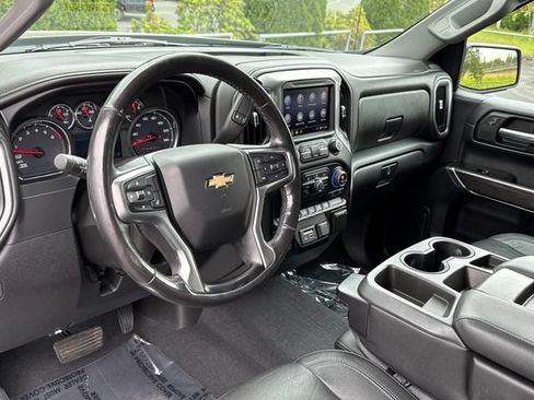 Used 2019 Chevrolet Silverado 1500 LTZ AWD/4WD image 18