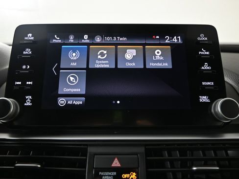 Used 2018 Honda Accord Sport image 33