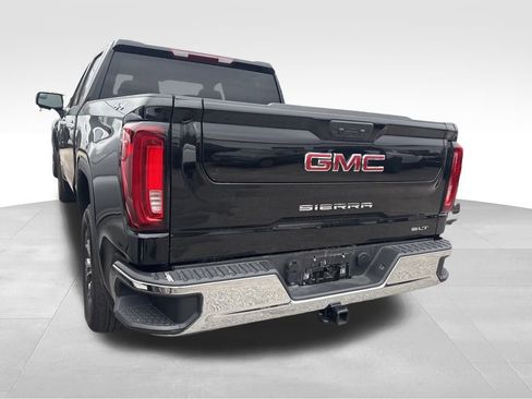 Certified 2025 GMC Sierra 1500 SLT image 13