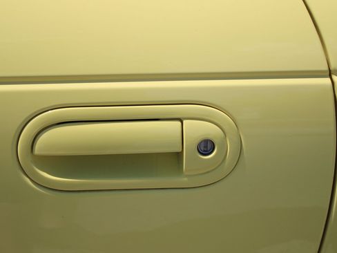 Used 2002 Ford Thunderbird RWD image 39