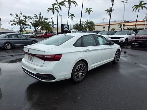 Used 2025 Volkswagen Jetta Sport image 7