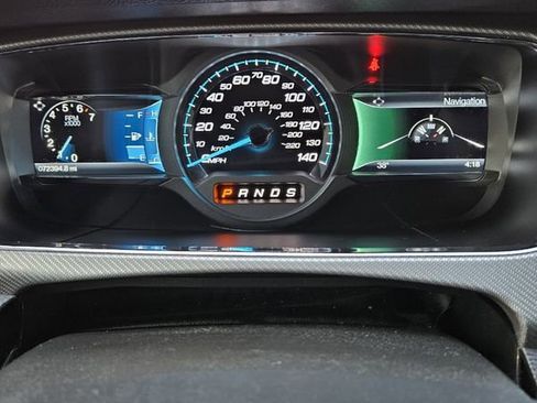 Used 2017 Ford Taurus SHO w/ Driver Assist Package image 15