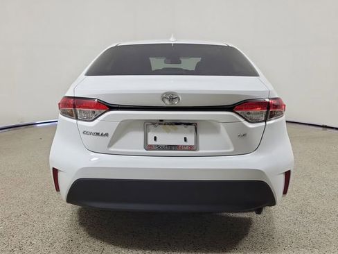 Used 2025 Toyota Corolla LE w/ Convenience Package FWD image 6