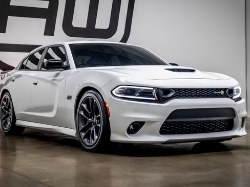 Used 2023 Dodge Charger Scat Pack w/ Plus Group RWD image 26