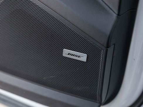 Certified 2024 Porsche Cayenne S image 29