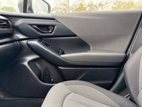 Used 2024 Subaru Crosstrek 2.0i Premium image 27