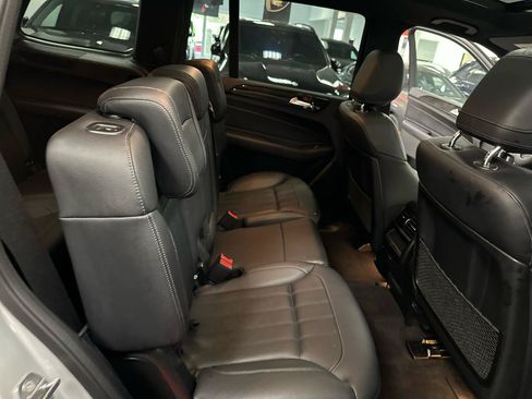 Used 2019 Mercedes-Benz GLS 450 4MATIC w/ Premium 1 Package image 40
