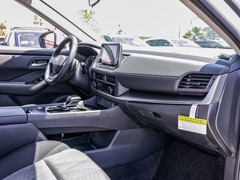 New 2026 Nissan Rogue SV FWD image 19