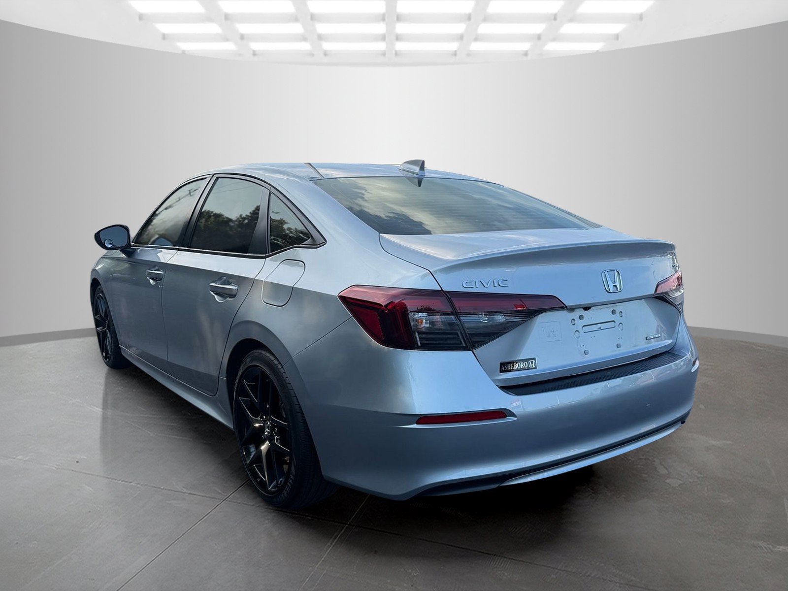 Used 2025 Honda Civic Sport image 4