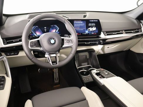 New 2026 BMW X1 xDrive28i w/ Technology Package image 2