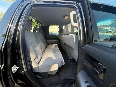 Used 2012 Toyota Tundra 4x4 Double Cab w/ Tow Pkg image 14