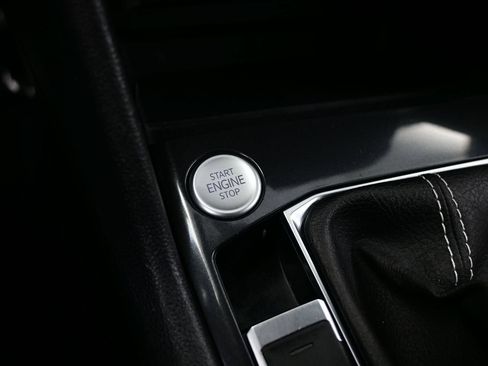 Used 2023 Volkswagen Tiguan SE R-Line FWD image 26