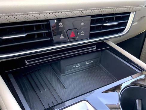 New 2026 Volkswagen Atlas SE FWD image 19