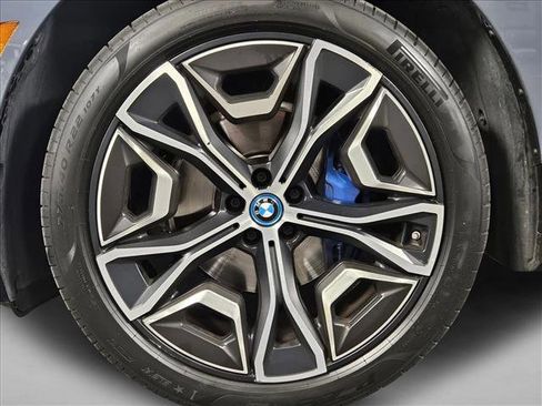 Certified 2024 BMW iX xDrive50 w/ Sport Package AWD/4WD image 23