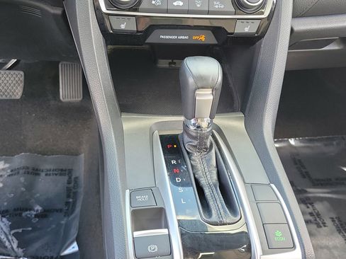 Used 2018 Honda Civic EX-L image 22