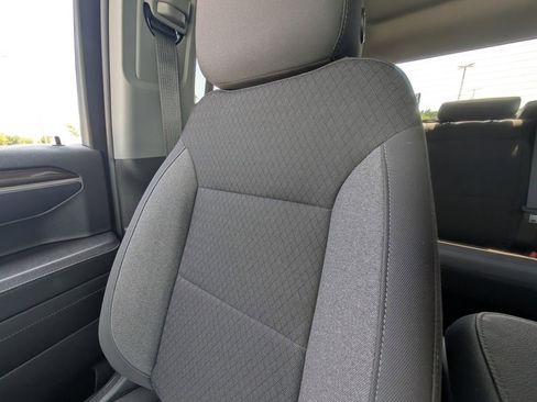 Used 2022 Chevrolet Silverado 1500 LT image 13