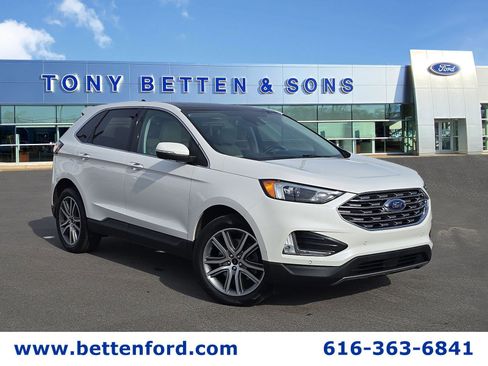 Certified 2023 Ford Edge Titanium AWD/4WD image 1
