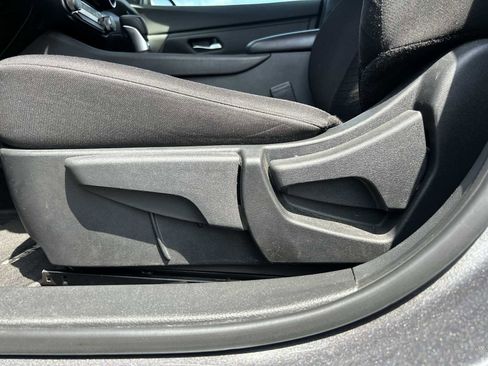Used 2021 Nissan Sentra S FWD image 14