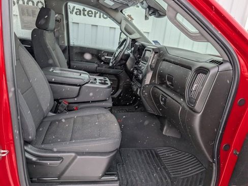 Used 2024 Chevrolet Silverado 2500 Custom w/ Custom Value Package image 28