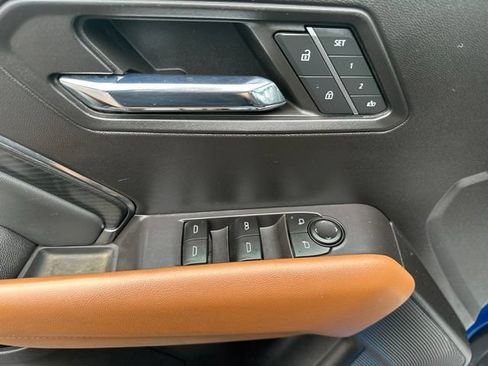 Used 2023 GMC Canyon AT4 w/ AT4 Premium Package AWD/4WD image 20