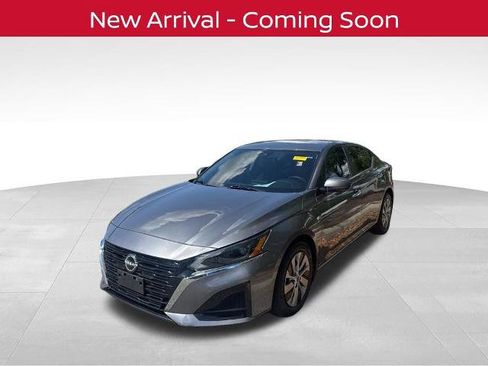 Certified 2023 Nissan Altima 2.5 S image 2