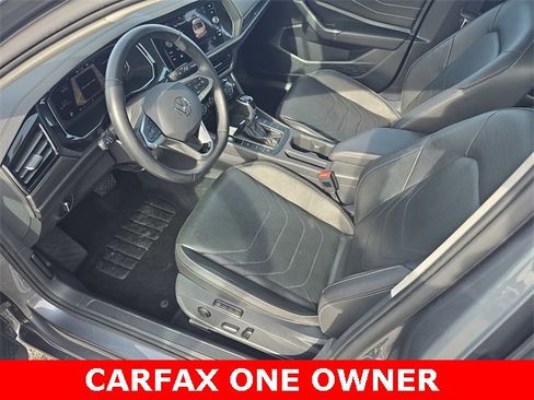 Used 2022 Volkswagen Jetta SEL image 15