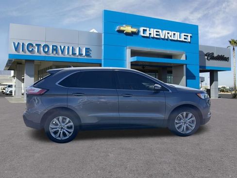 Used 2023 Ford Edge Titanium AWD/4WD image 4
