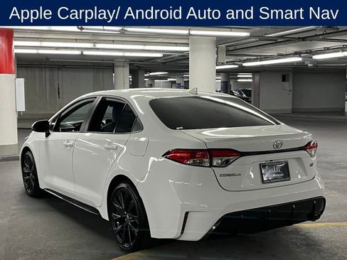 Used 2023 Toyota Corolla SE image 5