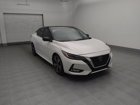 Used 2021 Nissan Sentra SR w/ SR Premium Package FWD image 13