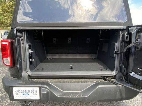 New 2025 Ford Bronco 4-Door image 10