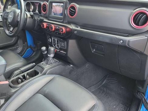 Used 2021 Jeep Gladiator Sport AWD/4WD image 37