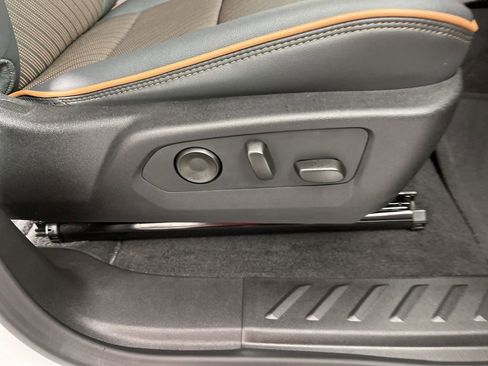 Certified 2026 GMC Canyon AT4 w/ Technology Plus Package AWD/4WD image 8