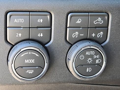 New 2026 Chevrolet Silverado 1500 LTZ w/ LTZ Premium Package image 15