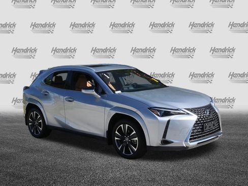 Certified 2025 Lexus UX 300h AWD w/ Accessory Package (Z2) image 2