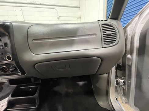 Used 2008 Ford Ranger XL image 18