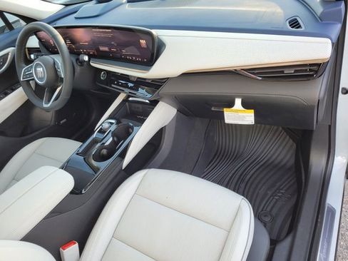 New 2026 Buick Envision Avenir image 18