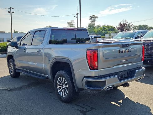 Used 2023 GMC Sierra 1500 AT4 w/ AT4 Premium Package AWD/4WD image 4