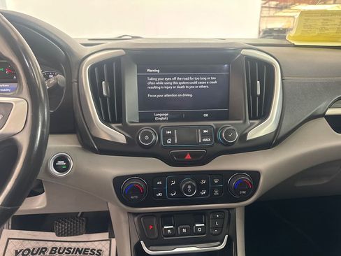 Used 2019 GMC Terrain SLT w/ Preferred Package image 16