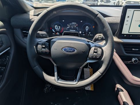 New 2026 Ford Explorer Platinum image 26