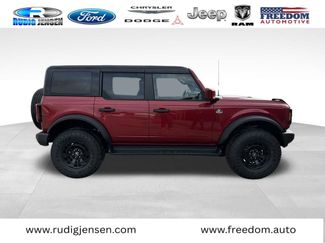 New 2026 Ford Bronco Outer Banks w/ Sasquatch Package video 2