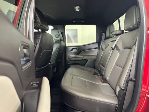 Used 2024 Chevrolet Colorado ZR2 w/ ZR2 Bison Edition image 12