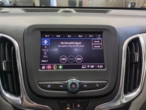 Used 2022 Chevrolet Equinox LS FWD image 8