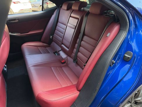 Used 2019 Lexus IS 300 F Sport w/ F Sport Package image 31