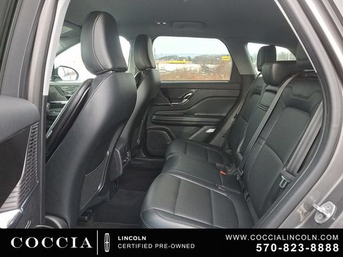 Certified 2022 Lincoln Corsair AWD w/ Equipment Group 101A image 10