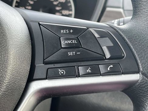 Used 2024 Nissan Altima 2.5 SV image 32