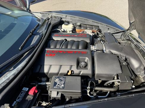 Used 2010 Chevrolet Corvette Grand Sport w/ Preferred Equipment Group RWD image 21
