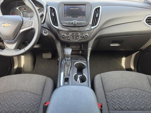 Used 2024 Chevrolet Equinox LT FWD image 18
