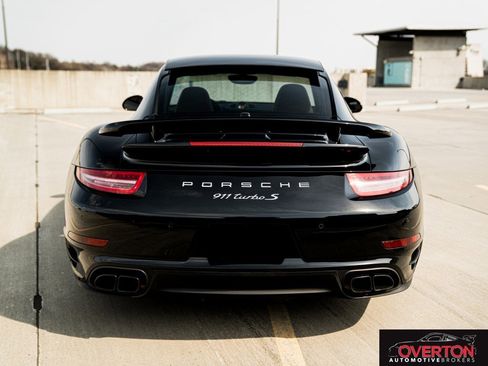 Used 2014 Porsche 911 Turbo S image 4